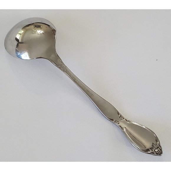 Chatelaine Oneida Sauce Ladle stainless flatware Betty Crocker serving spoons - Picture 6 of 10